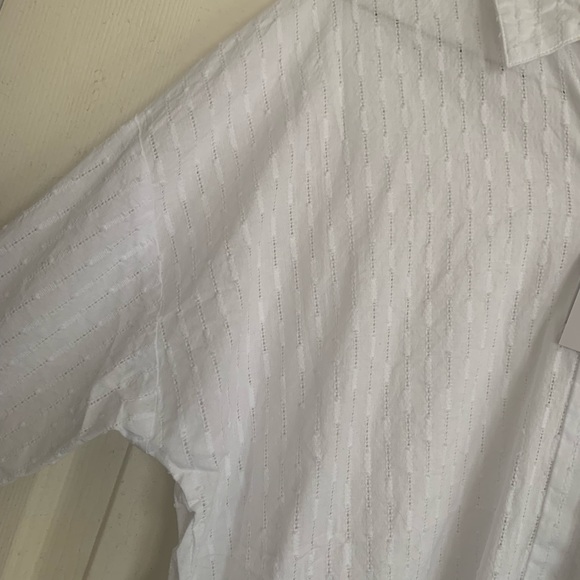 New J Jill Classic White Blouse Shirt with Open Stitch Pattern SZ Medium - Picture 5 of 9